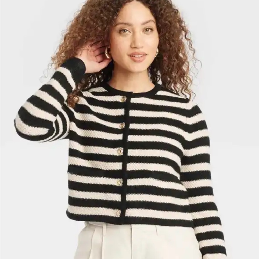 Universal Thread Striped Black & White Knit Cardigan Sweater NWT size Large